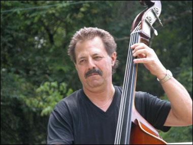 33.jpg - Frank Marino